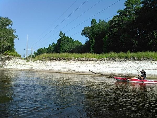 [Lakeland-Waycross Power Line, --jsq 09:22:57, 31.040132, -83.046073]