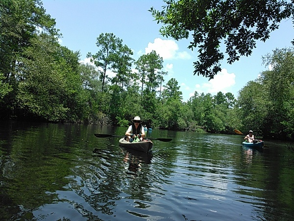 Boats behind, --jsq 13:49:37, 30.9834862, -83.0294494