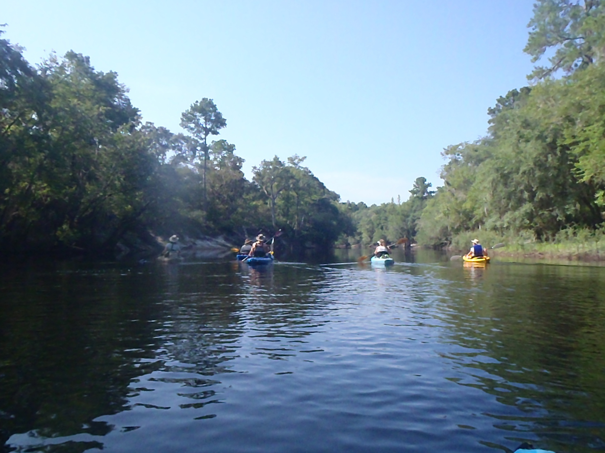 Five paddlers --GQ C1, 09:18:03