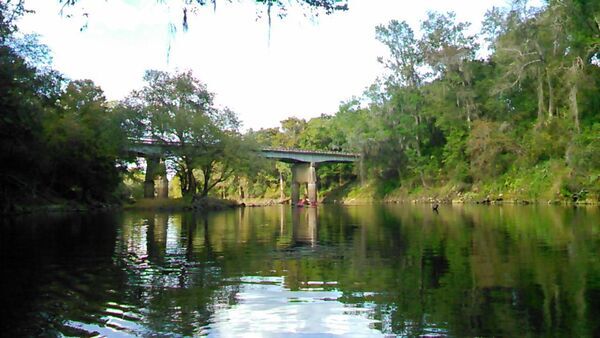 [FL 6 bridge from downstream 30.4812660, -83.2434616]