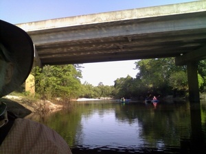 [Upstream to US 84 bridge, 09:49:19, 30.9242878, -83.0374679]