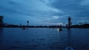 [Paddling west across Banks Lake]