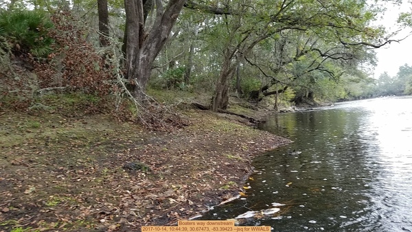 Boaters way downstream, 2017-10-14, 10:44:39, 30.67473, -83.39423 --jsq for WWALS