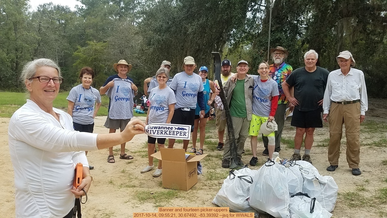 Banner and fourteen picker-uppers, 2017-10-14, 09:55:21, 30.67492, -83.39392 --jsq for WWALS