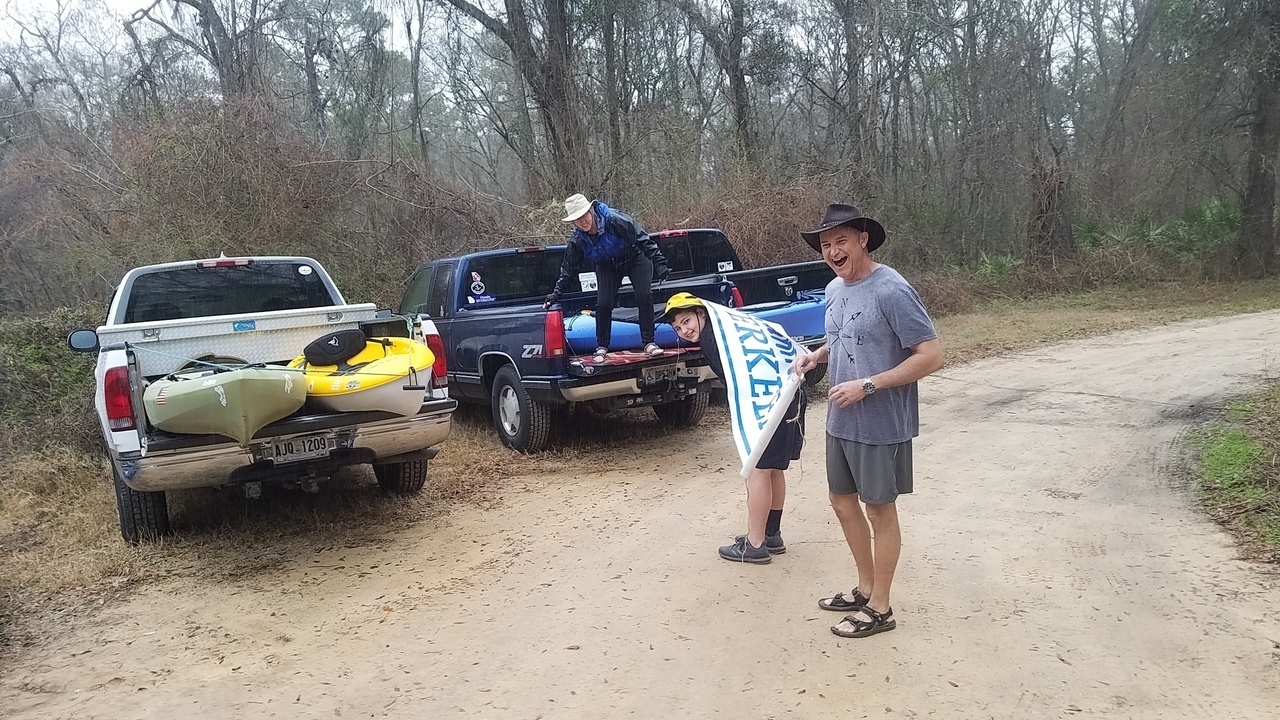 Dylan Phillips wearing the banner, 13:44:12, 30.981450, -83.267693