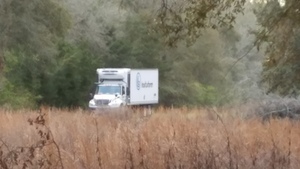 [Truck, running, 18:07:26, 30.0703047, -83.0359969]