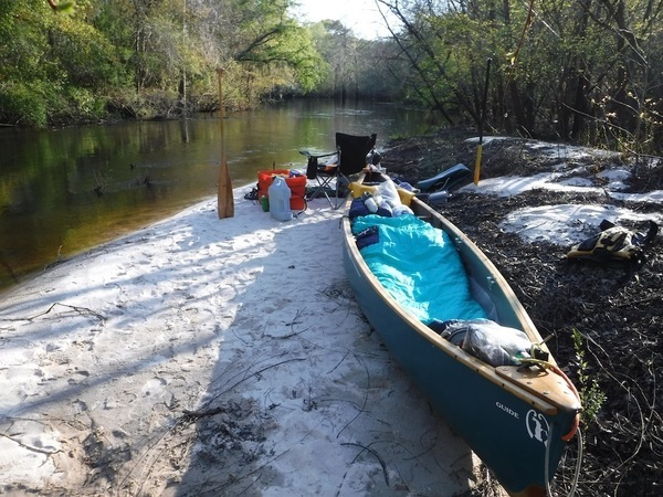 Canoe on sandbar