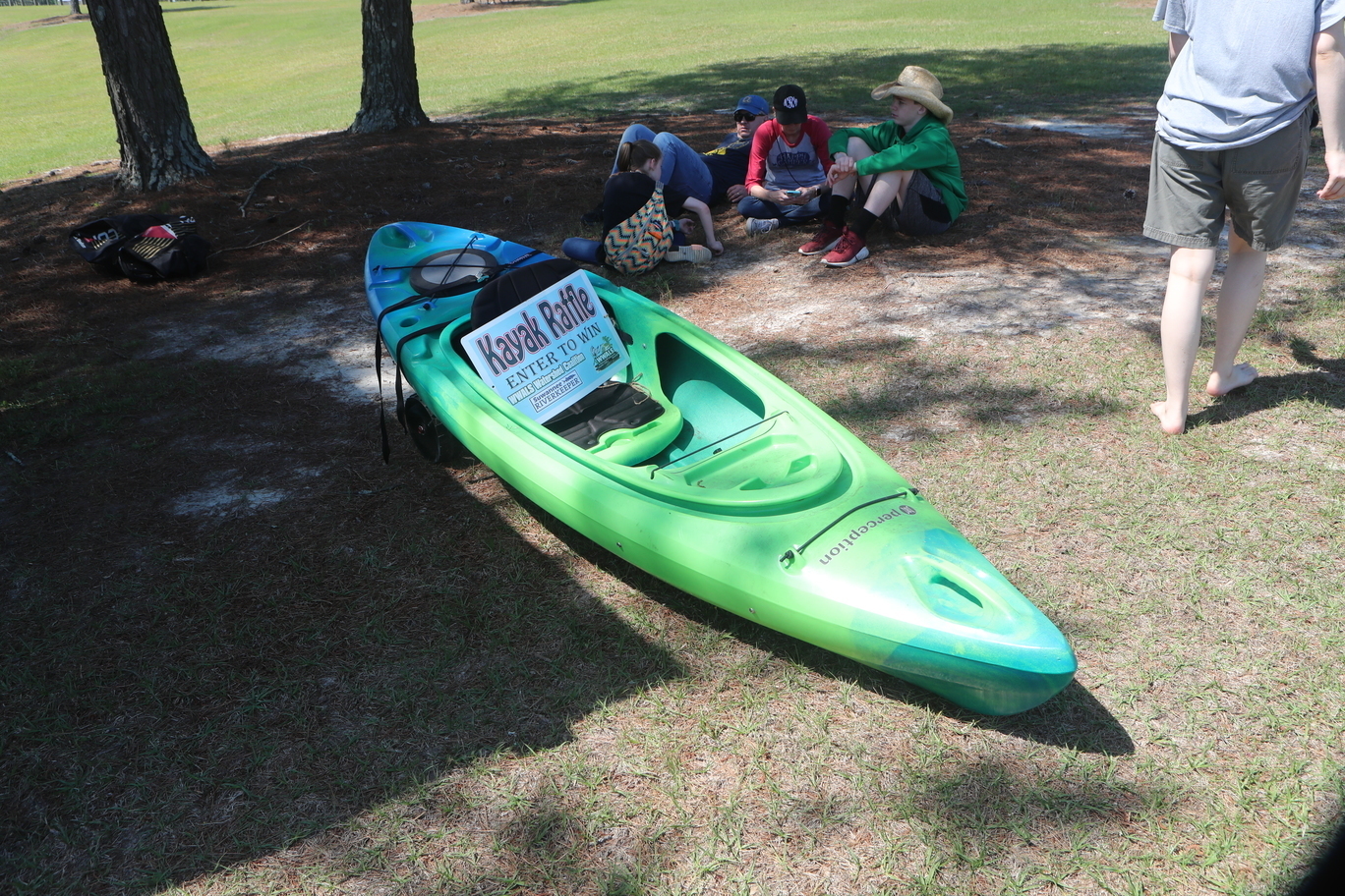 Raffle kayak