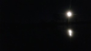 [Movie: Moon reflections, sunset afterglow, 17:43:46, 31.0224154, -83.0950225 (21M)]