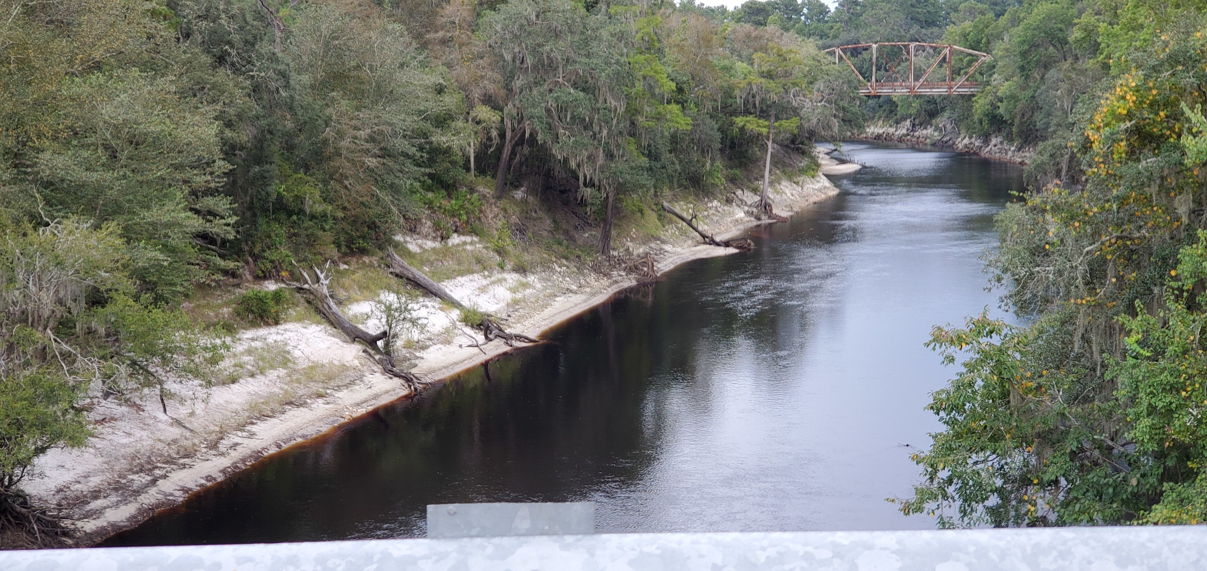 Long River, Bridge