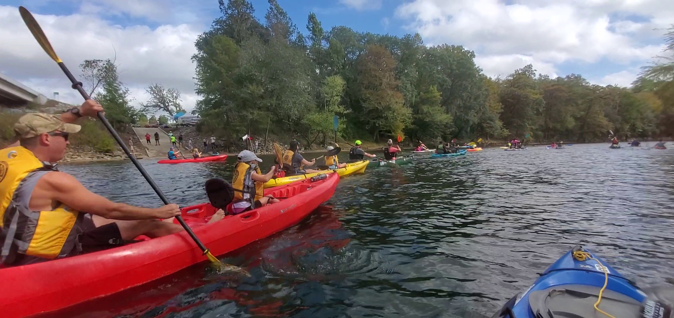 New paddlers in the red boat