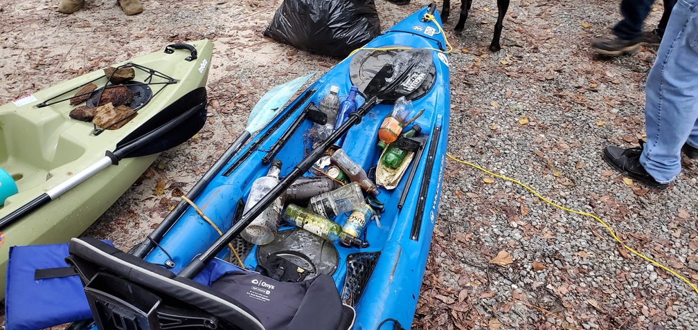 Trash in boat, 15:21:35, 30.6360850, -83.3504650