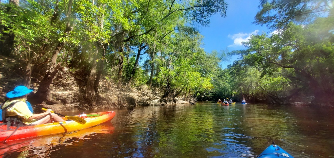 Near and far paddlers, 10:27:27