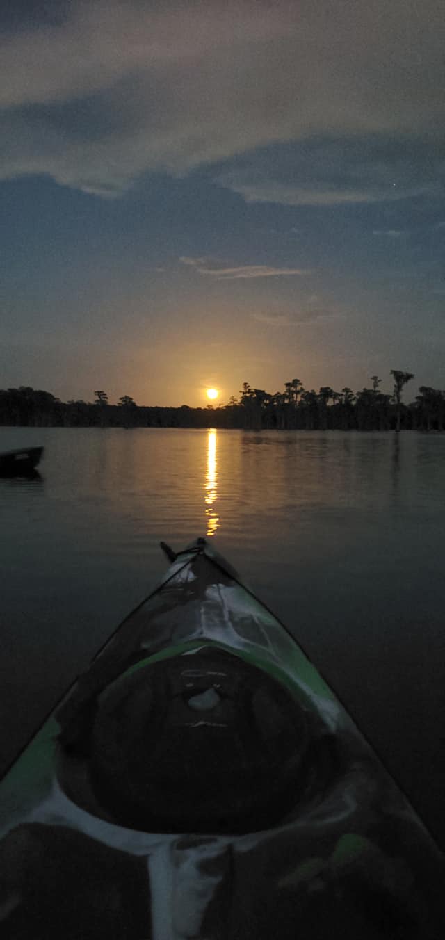 Moon boat