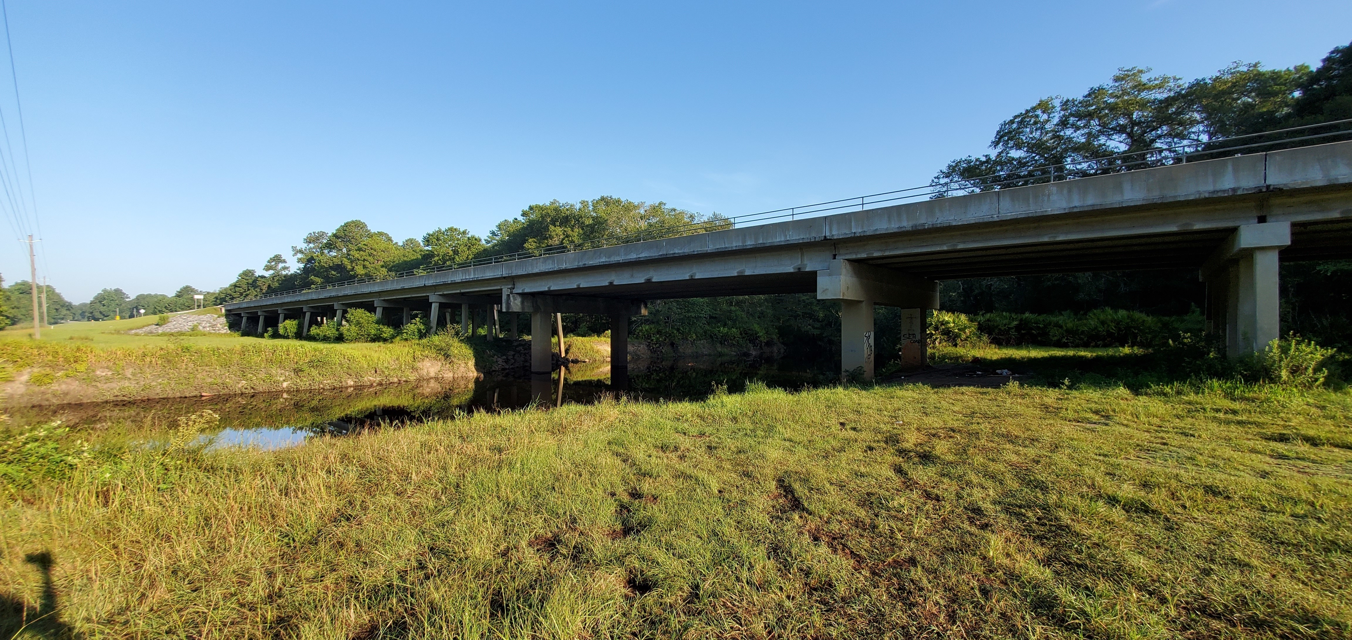 Hagan Bridge, 3.2' (123.5' NAVD88) on Skipper Bridge Gauge