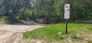 [Wide WLRWT signs, Knights Ferry Boat Ramp]