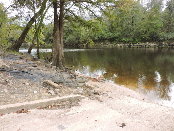 [Downstream, State Line Boat Ramp]