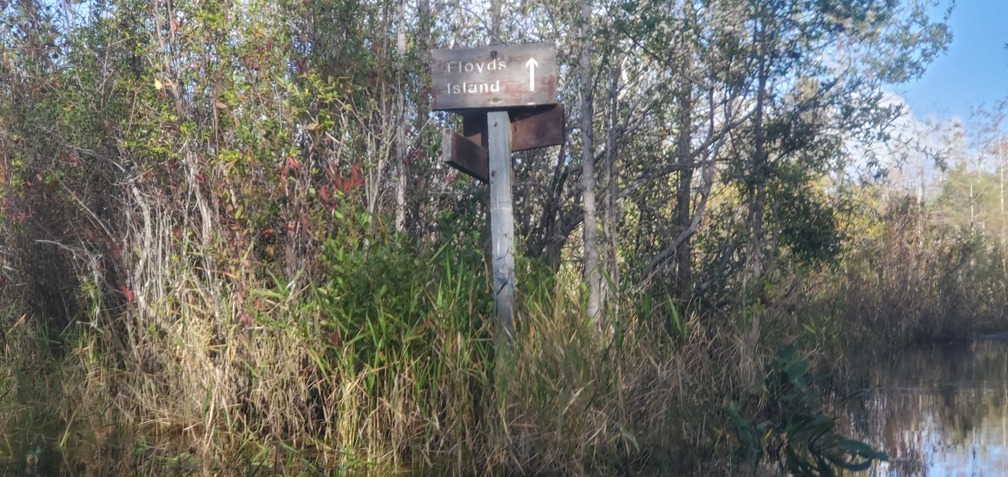 Floyd's Island straight ahead, 15:06:13