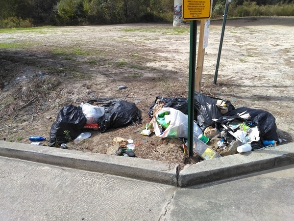 [Trash at State Line, Withlacoochee River]