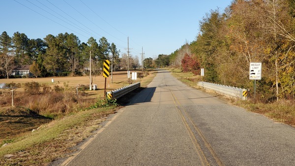 [Caulie Harris Road Bridge, 16:22:15, 31.0551820, -83.3514210]