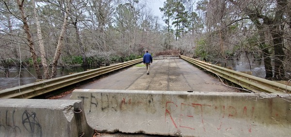 [Tyler Bridge, Withlacoochee River, 11:57:42, 30.9811614, -83.2678222]