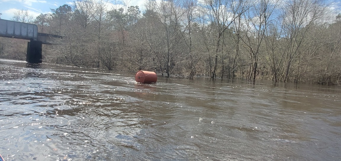 Flow buoy, 12:41:45, 30.7935818, -83.4535888