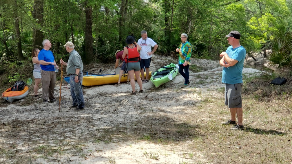 Happy paddlers, 13:34:25, 30.7894200, -83.4512281