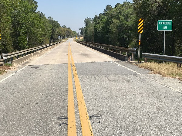 [GA 376 Alapahoochee River Bridge, Lanier County News]