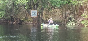 [Warning Hazardous Rapids Ahead, 10:45:40, 30.3491387, -82.6848337]