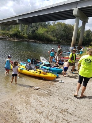 [Children, State Line Boat Ramp, WWALS Boomerang paddle race, Bobby Mckenzie, 2019-10-26, 30.6356, -83.31125]