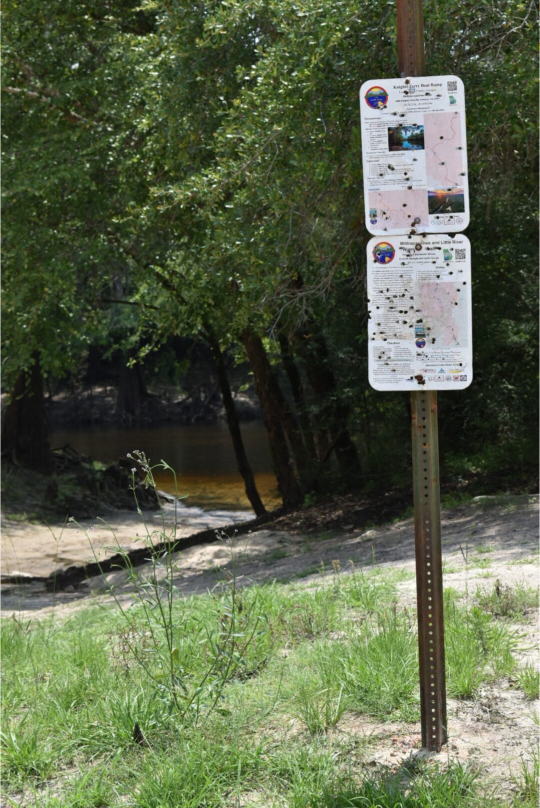 Signs, Knights Ferry Boat Ramp, WIthlacoochee River 2021-06-17