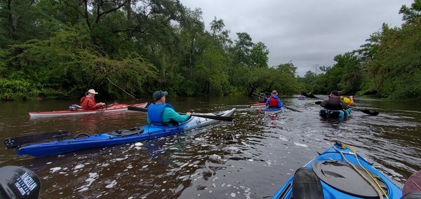 Happy boaters, little drizzle, 11:02:44, 30.6594140, -83.3752342