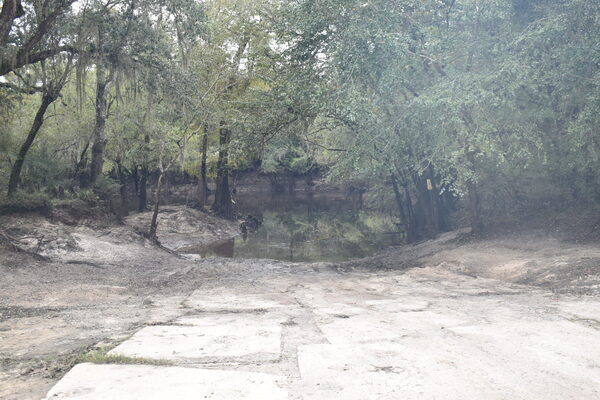 [Knights Ferry Boat Ramp, Withlacoochee River @ 2021-10-07]