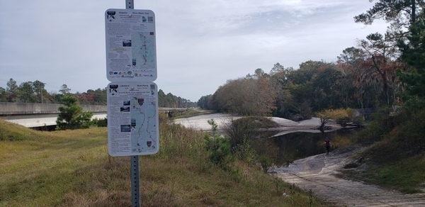 [Lakeland Boat Ramp, Alapaha River @ GA 122 2021-11-18]