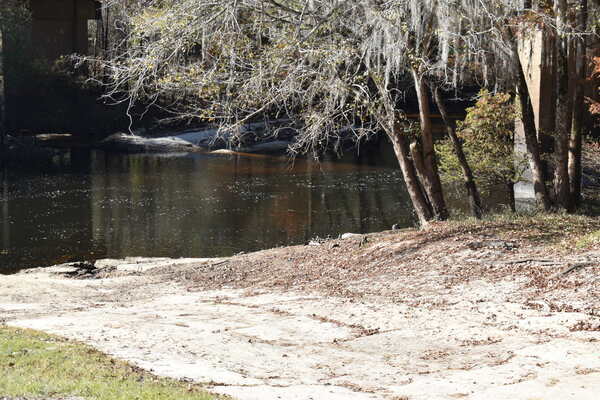 [Nankin Boat Ramp, Withlacoochee River @ Clyattville-Nankin Road 2021-12-02]