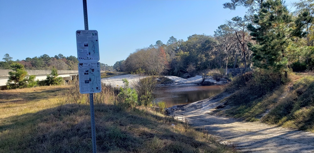 Lakeland Boat Ramp, Alapaha River @ GA 122 2021-12-03