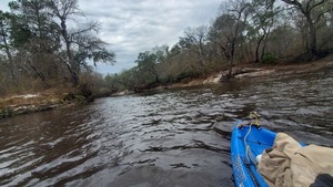 [Nobles Ferry: Alapaha River Confluence seen from Suwannee River, 13:59:07, 30.4368789, -83.0970814]