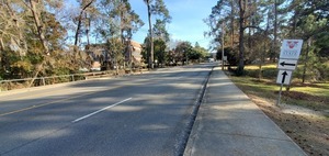 [Valdosta State turn left, 16:18:23, 30.8645038, -83.2890693]