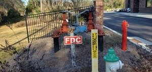 [Gas pipeline, fire hydrant, 16:27:24, 30.8671950, -83.2863063]