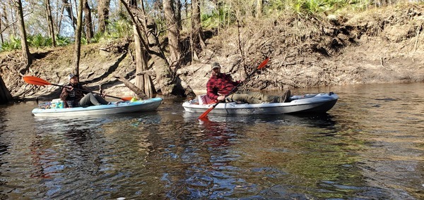 Sunlit Withlacoochee River paddlers, 10:36:22, 30.8463425, -83.3475344