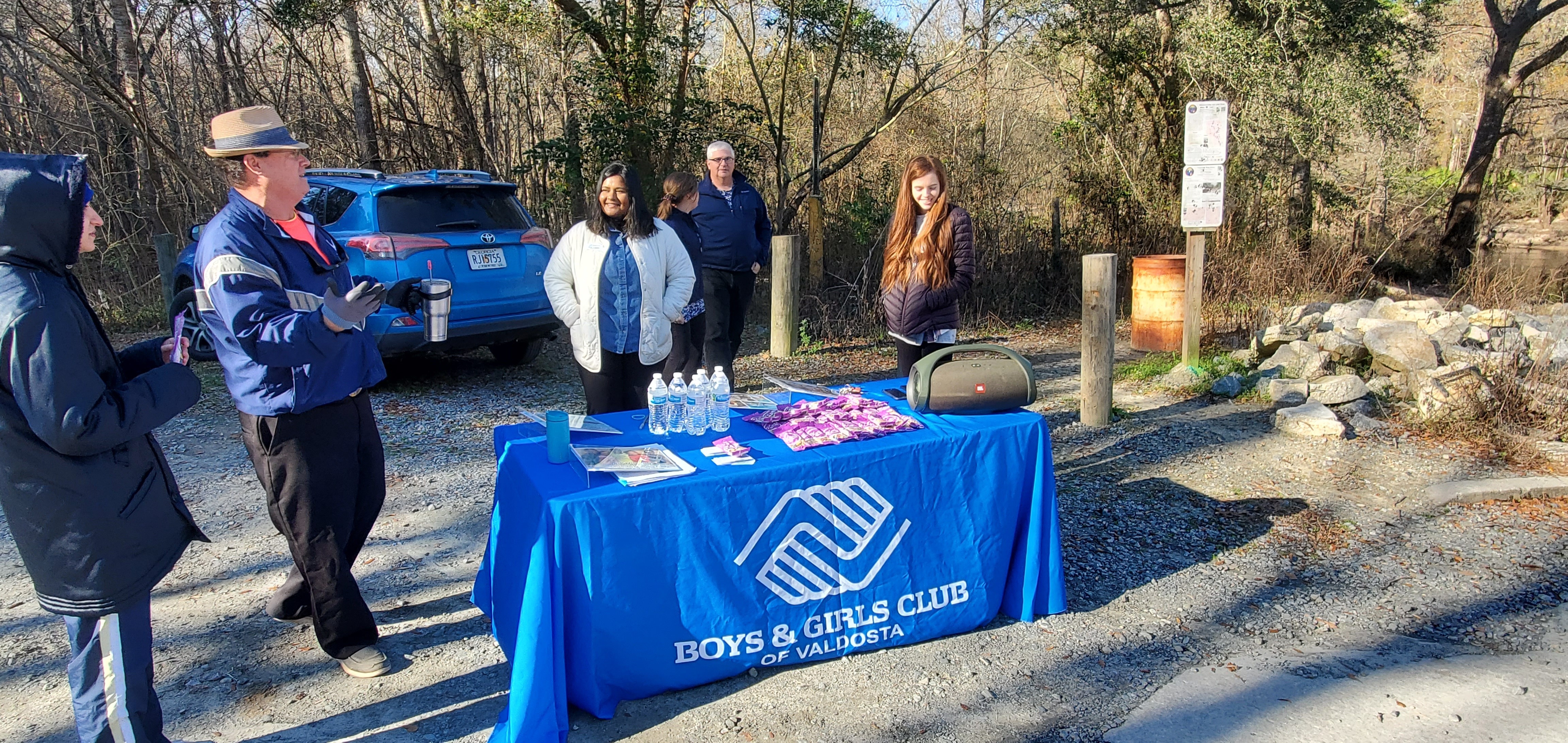 Boys & Girls Club table, 09:24:19, 30.8513649, -83.3472962