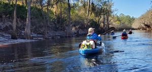 [Boaters on a fine morning, 09:48:37, 30.5891306, -82.7012364]