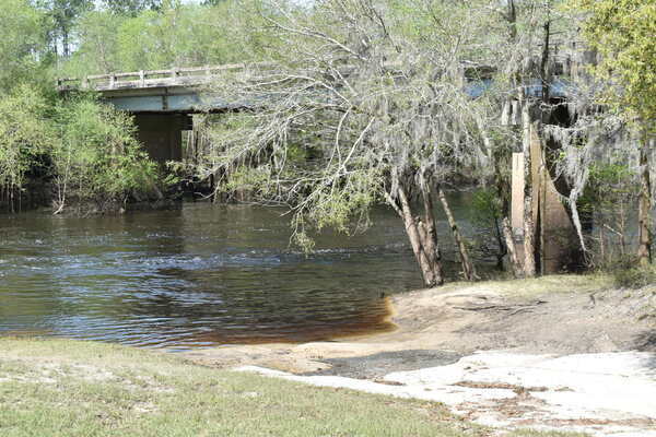 [Nankin Boat Ramp, Withlacoochee River @ Clyattville-Nankin Road 2022-04-01]