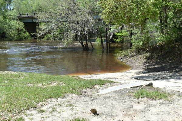 [Nankin Boat Ramp, Withlacoochee River @ Clyattville-Nankin Road 2022-04-07]