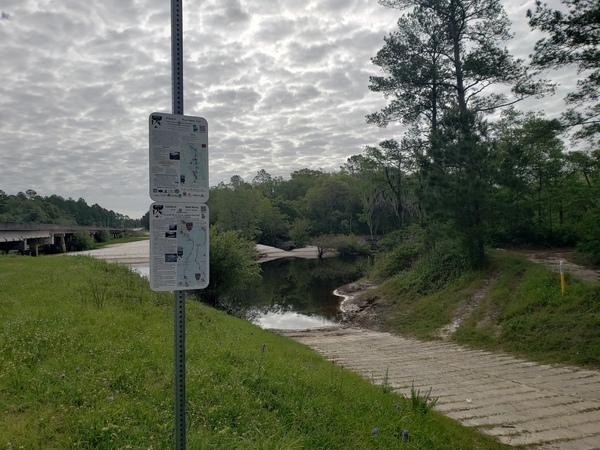 [Lakeland Boat Ramp, Alapaha River @ GA 122 2022-04-21]