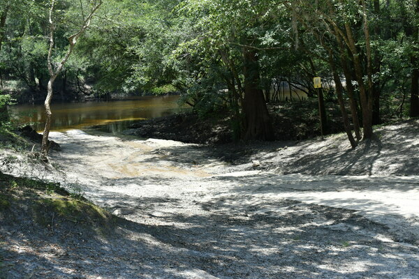 [Knights Ferry Boat Ramp, Withlacoochee River 2022-06-02]