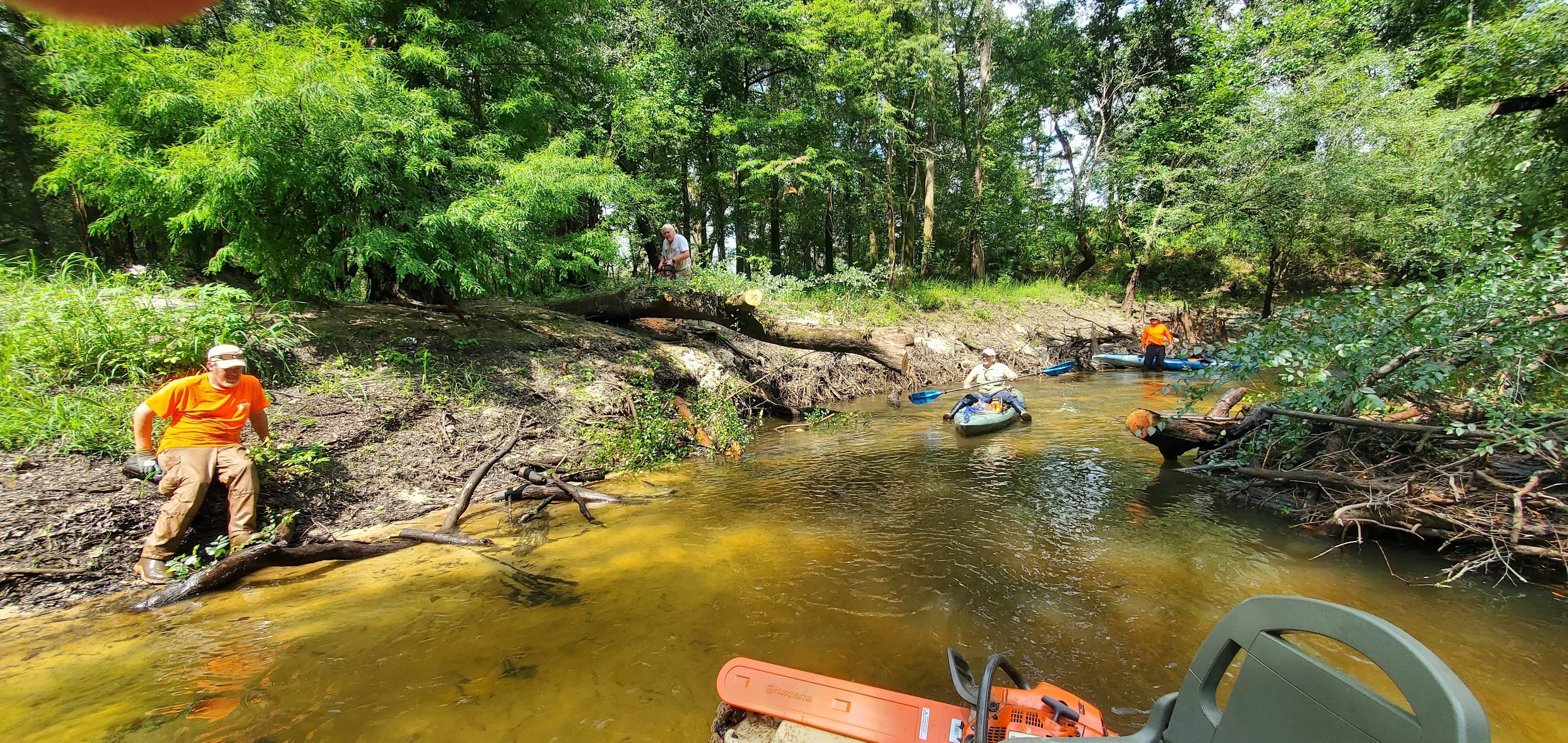 Looking downstream, first jam clear: Jesse Cole, Phil Rocye, Russell Allen McBride, 11:16:58, 30.8458075, -83.3474058