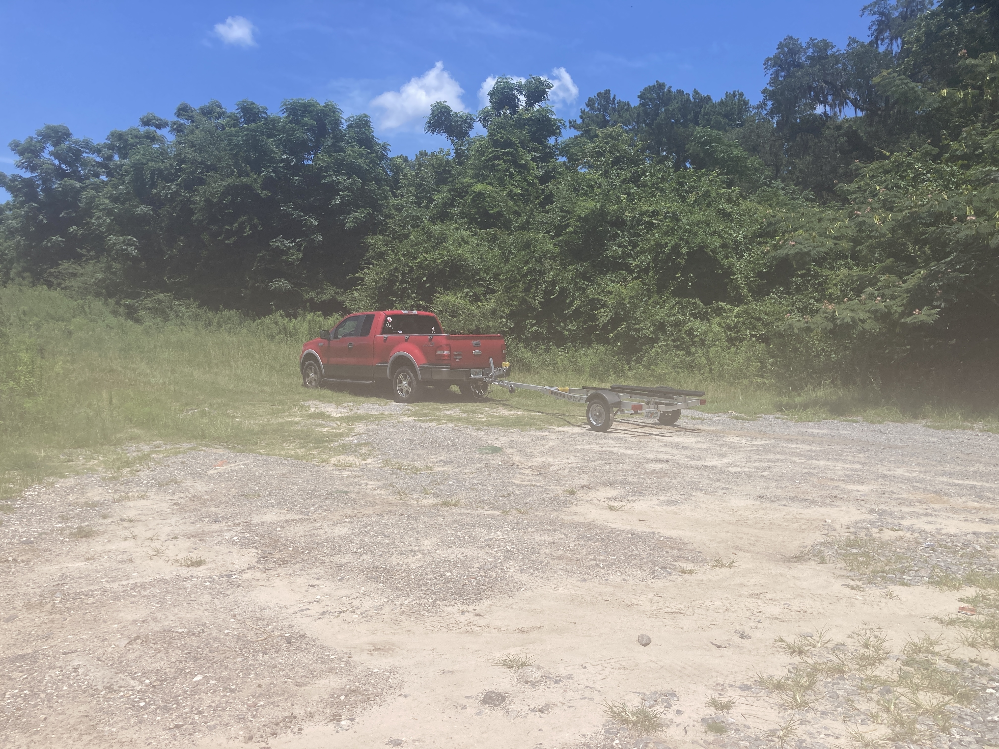 Trailer, State Line Boat Ramp 2022-07-05