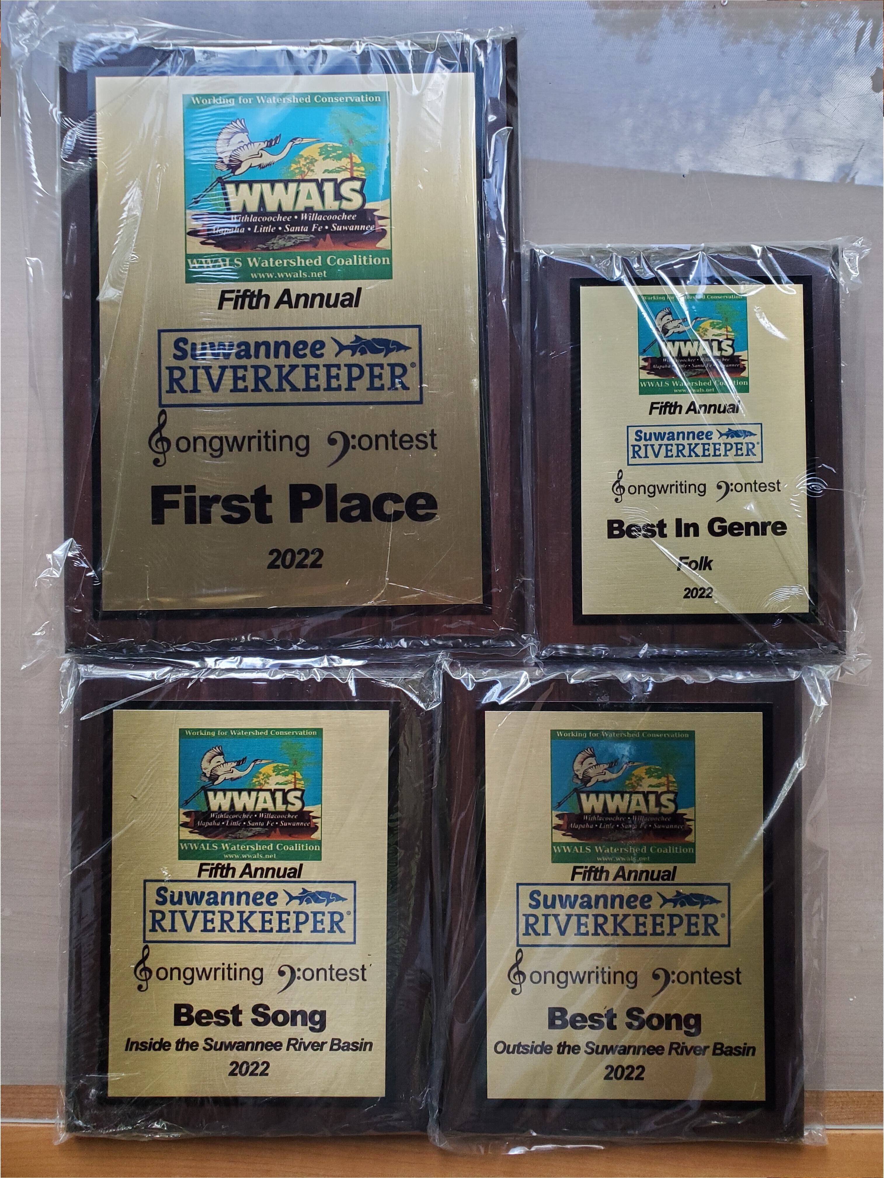 Plaques for the winners