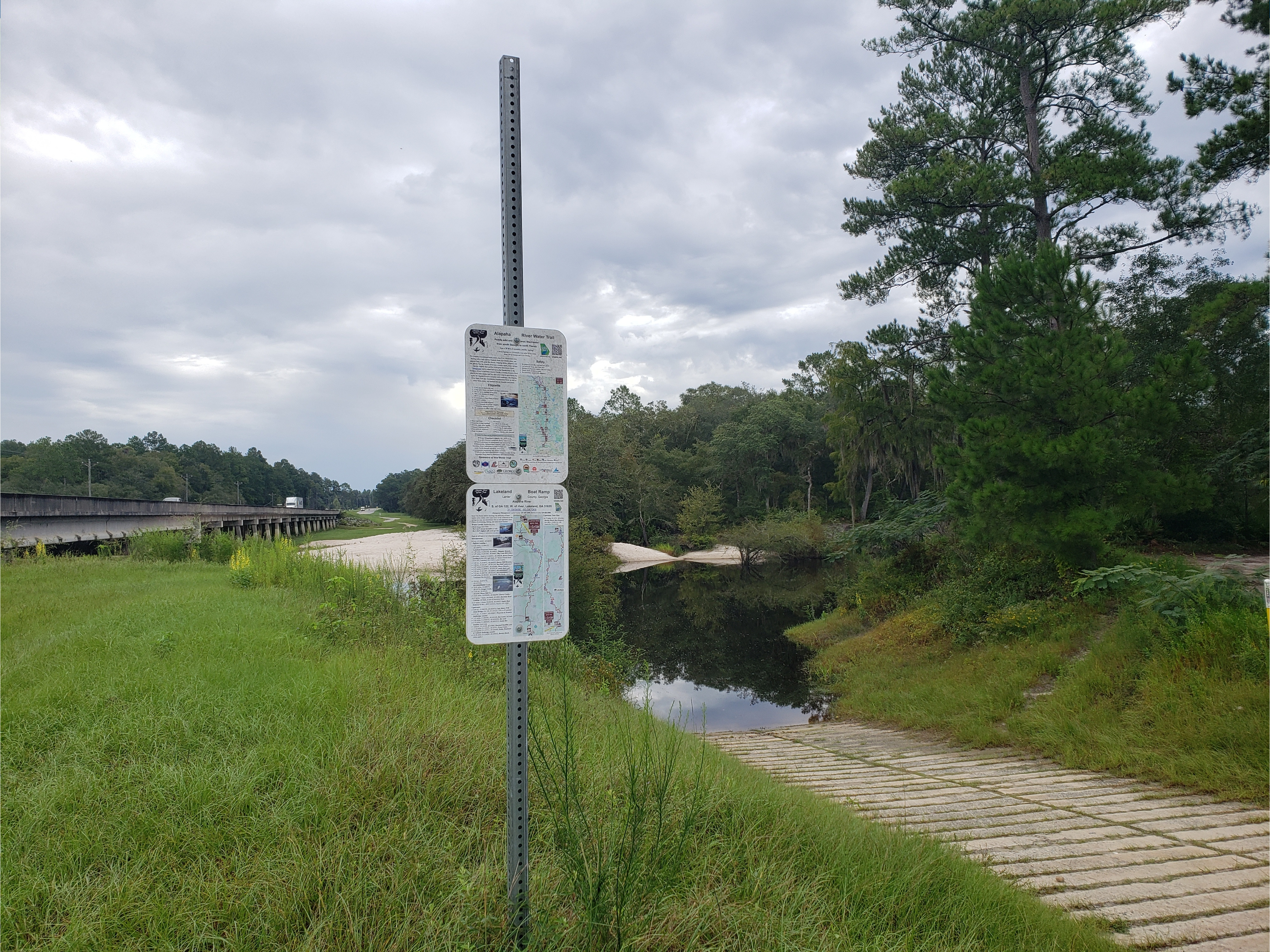 Lakeland Boat Ramp, Alapaha River @ GA 122 2022-09-01